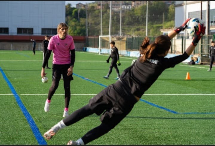 Presentaci&oacute;n del entrenamiento de porteros &mdash; campus TXEMA BENITEZ Goalkeeper Academy